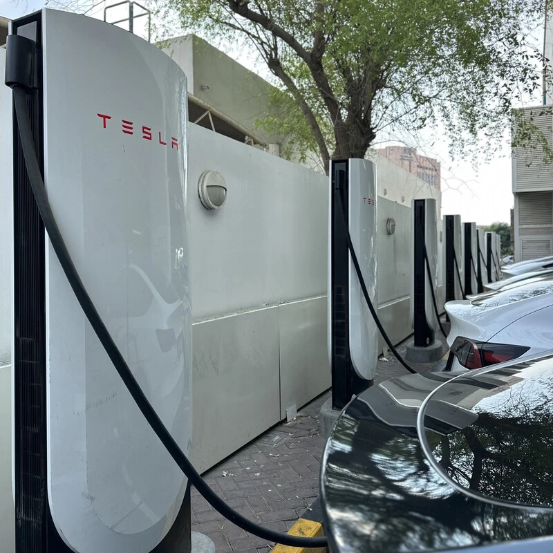 Tesla Super Fast Charger back